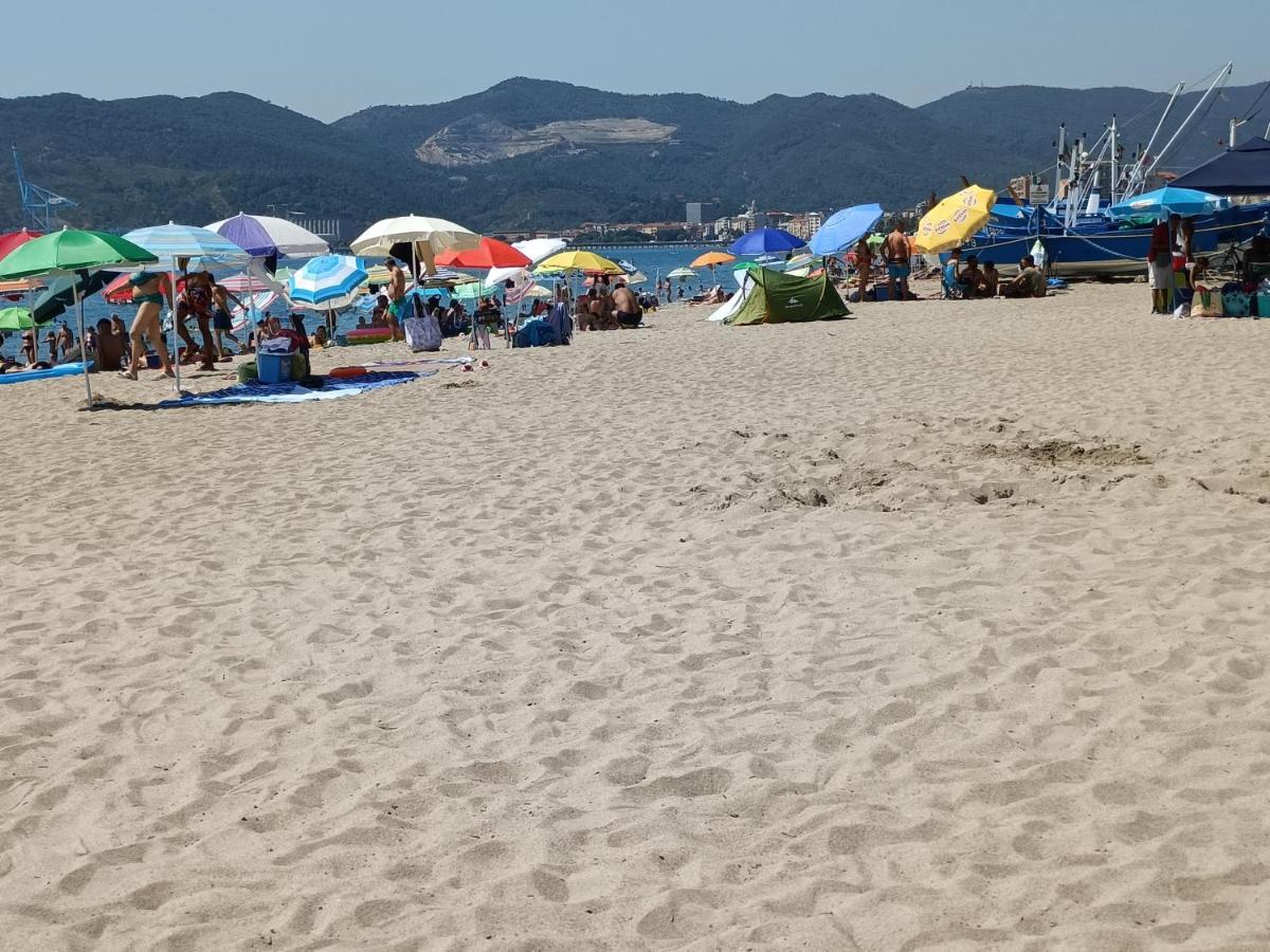 House Of Fly With Sea View, Front The Beach Savona Dış mekan fotoğraf